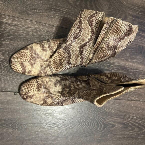 Chinese Laundry Davinna Snake Ankle Boots - Picture 2 of 2
